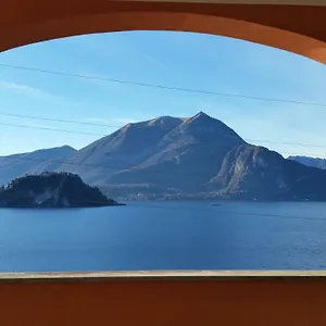 New View 11 Apartment Varenna